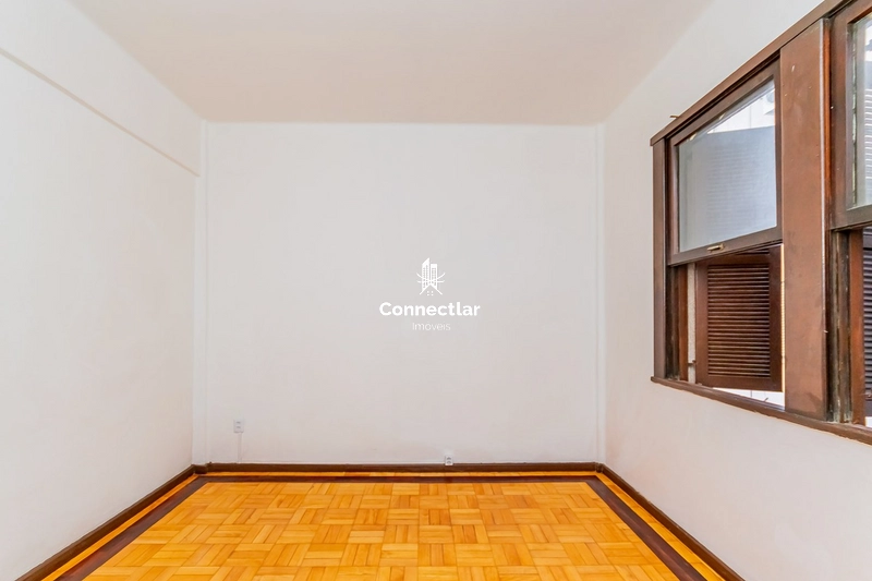 Apartamento de 2 dormitórios com sacada no Centro Histórico: 32ª foto da galeria de imagens do imóvel