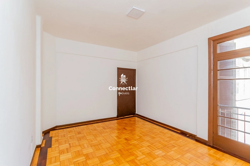 Apartamento de 2 dormitórios com sacada no Centro Histórico: 23ª foto da galeria de imagens do imóvel