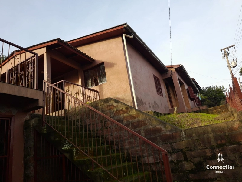 AMPLA CASA EM GRAVATAI: 3ª foto da galeria de imagens do imóvel