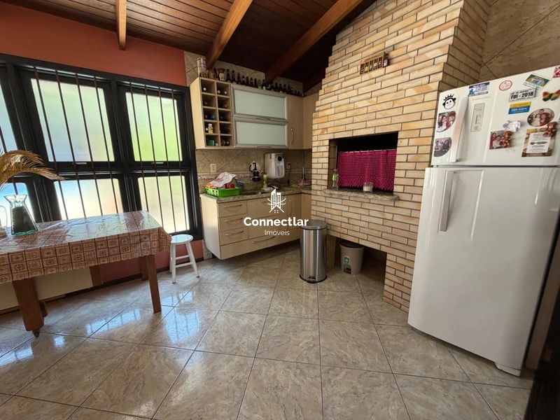 Casa 4 dormitórios com piscina e 2 suítes em Viamão: 10ª foto da galeria de imagens do imóvel