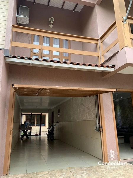 Dois sobrados em um terreno com área total 217m² em Alvorada: 2ª foto da galeria de imagens do imóvel