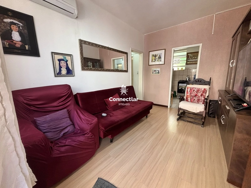Apartamento de 1 dormitório com pátio e espaço adicional: 2ª foto da galeria de imagens do imóvel