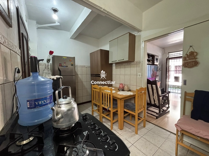 Apartamento de 1 dormitório com pátio e espaço adicional: 4ª foto da galeria de imagens do imóvel