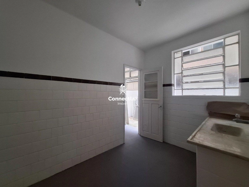 Apartamento térreo totalmente reformado, com 75 m² de área privativa: 4ª foto da galeria de imagens do imóvel
