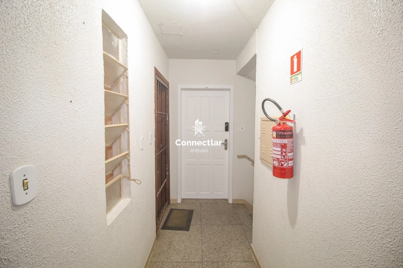 APARTAMENTO NO JARDIM LEOPOLDINA: 2ª foto da galeria de imagens do imóvel