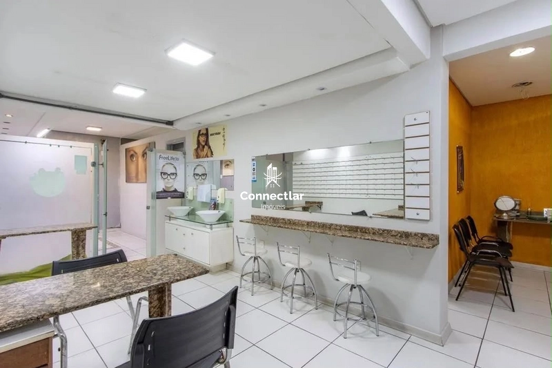 SALA COMERCIAL À VENDA NO CENTRO HISTÓRICO DE PORTO ALEGRE: 1ª foto da galeria de imagens do imóvel