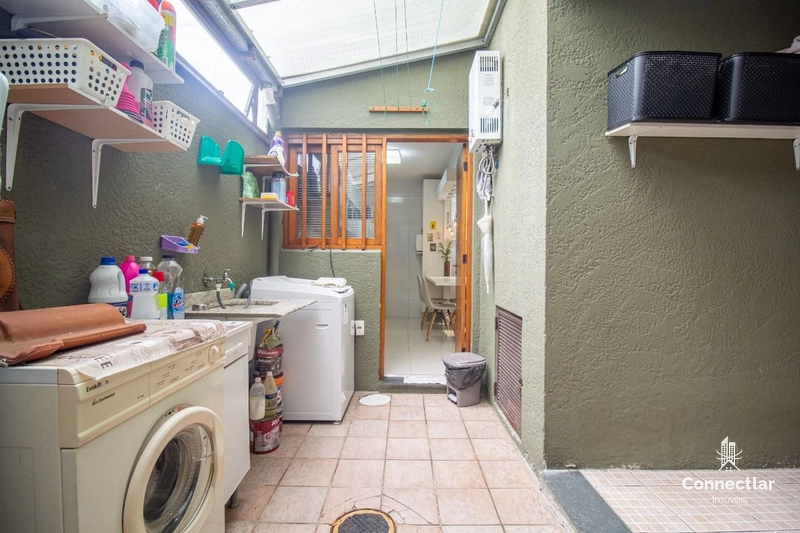 CASA EM CONDOMINIO FECHADO EM IPANEMA: 3ª foto da galeria de imagens do imóvel