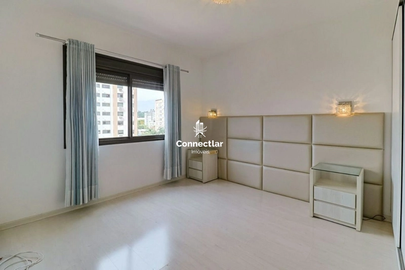 Apartamento 2 dormitórios 1 suíte - Menino Deus - 2 vagas: 15ª foto da galeria de imagens do imóvel