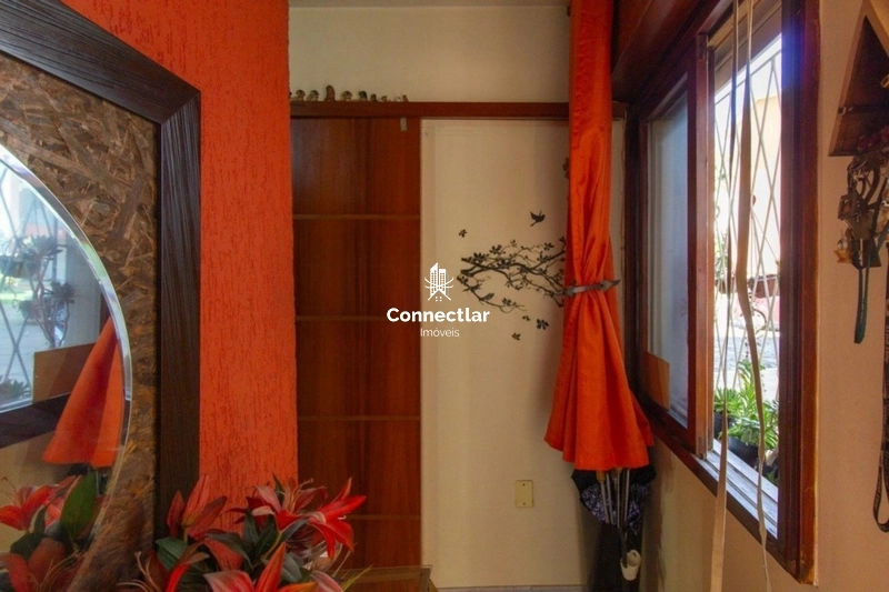 Apartamento de 2 dormitórios com vaga, em localização privilegiada: 2ª foto da galeria de imagens do imóvel