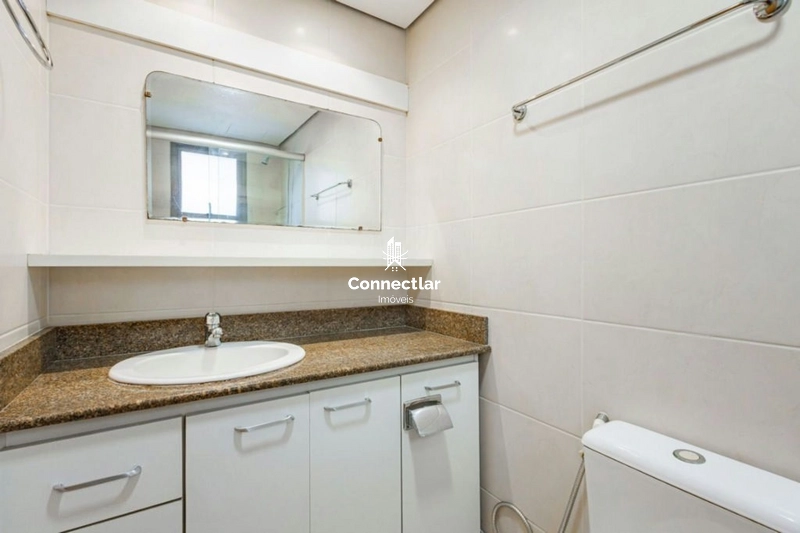 Oportunidade em Petrópolis: living com churrasqueira e 2 vagas coberta: 12ª foto da galeria de imagens do imóvel