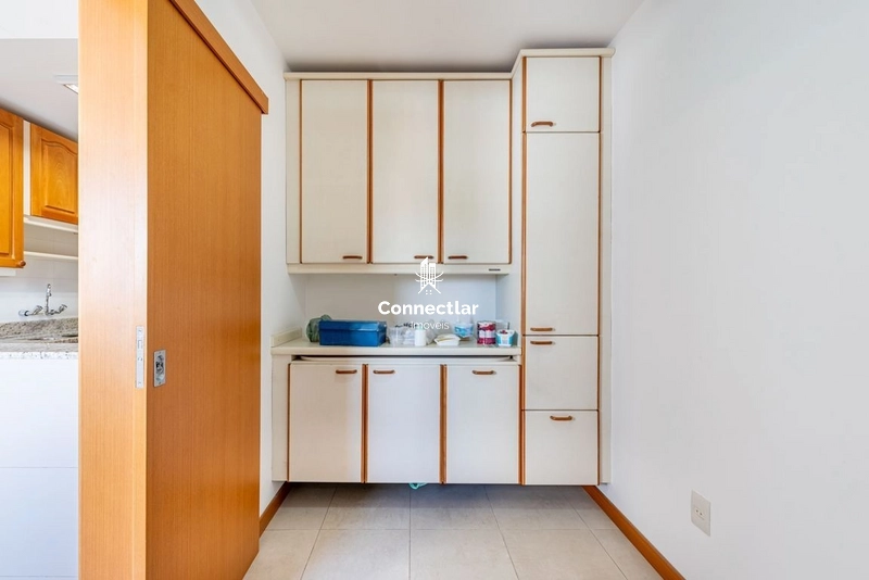 Apartamento 3 Dormitórios com Suíte e 114 m² à Venda no Petrópolis: 18ª foto da galeria de imagens do imóvel