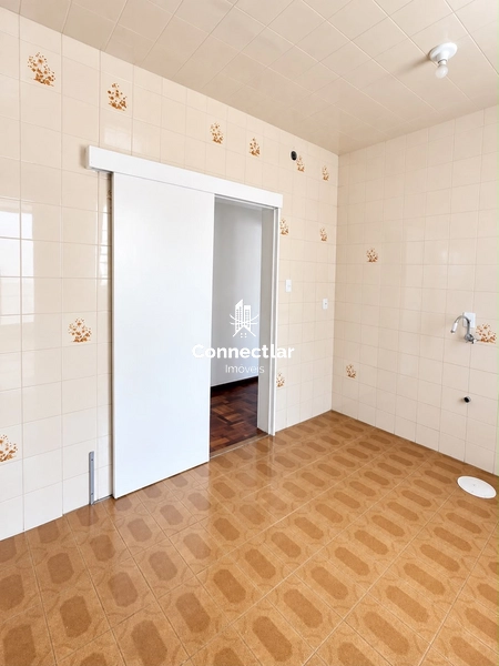 Apartamento de 3 dormitórios à venda no bairro Petrópolis: 4ª foto da galeria de imagens do imóvel