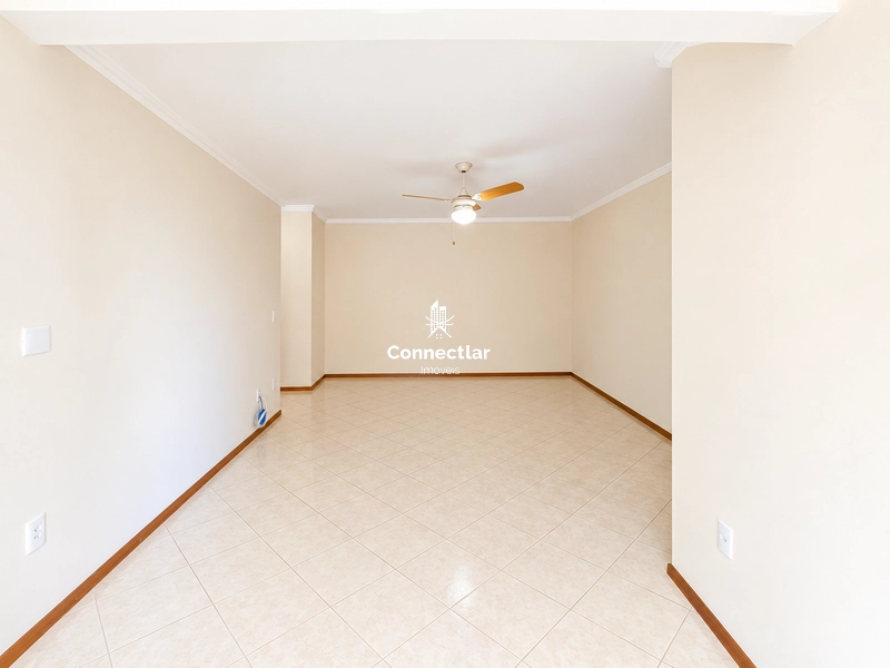 Apartamento 2 Dormitórios com Lareira, Churrasqueira e Vaga: 8ª foto da galeria de imagens do imóvel