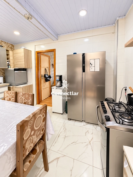 Apartamento 3 Dormitórios Mobiliado + Casa com Pátio no Passo da Areia: 6ª foto da galeria de imagens do imóvel