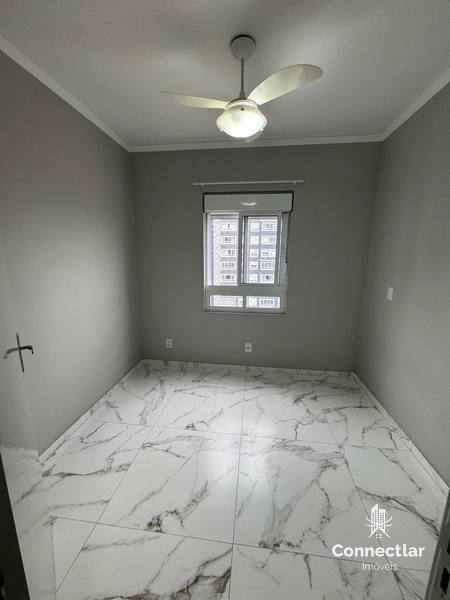 LINDO APARTAMENTO 2 DORMITÓRIOS EM FRENTE A FAPA: 24ª foto da galeria de imagens do imóvel