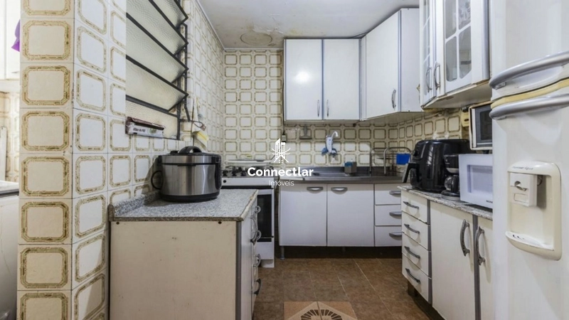 Apartamento de 2 dormitórios com garagem coberta em Petrópolis: 2ª foto da galeria de imagens do imóvel