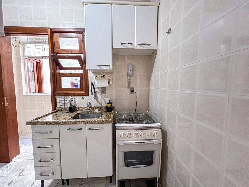 ALUGUEL DE VERÃO - APARTAMENTO EM FRENTE A PRAÇA FLÁVIO BOIANOVSKI: 7ª foto da galeria de imagens do imóvel
