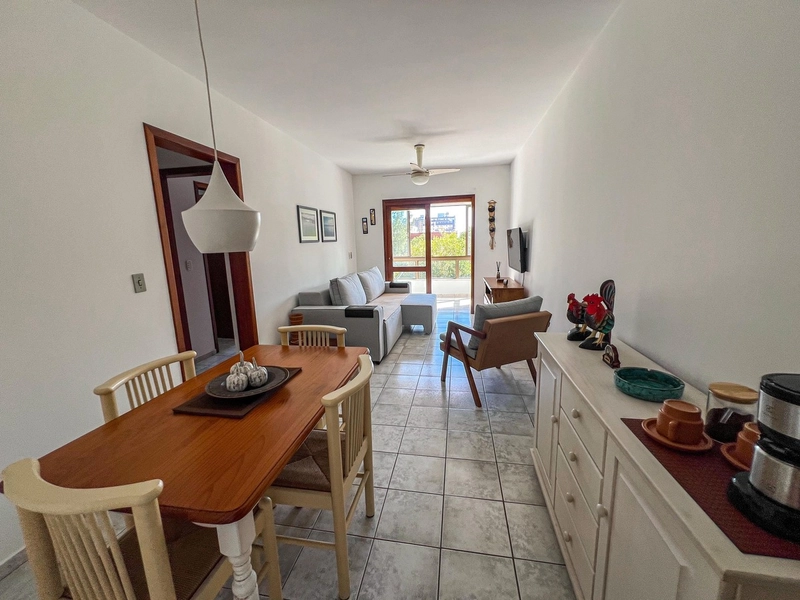 ALUGUEL DE VERÃO - APARTAMENTO EM FRENTE A PRAÇA FLÁVIO BOIANOVSKI: 6ª foto da galeria de imagens do imóvel
