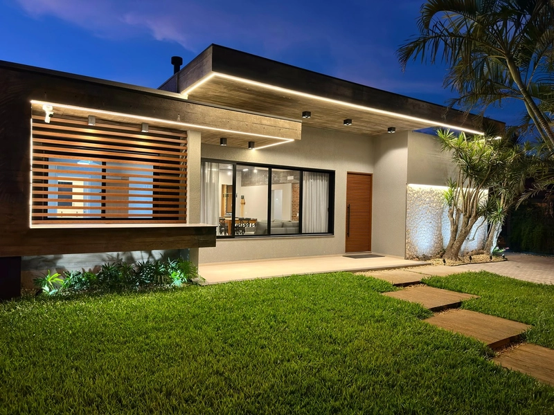 Casa Moderna fora de Condomínio