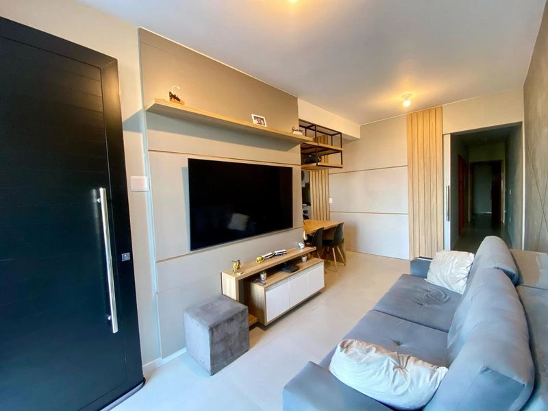 Casa mobiliada com boa localização com 2 dormitórios: 3ª foto da galeria de imagens do imóvel