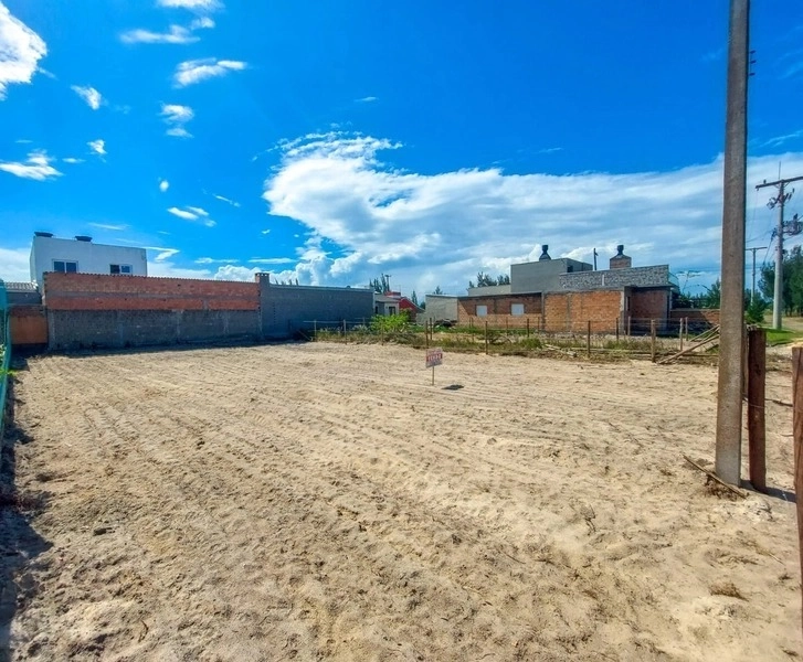 TERRENOS PRÓXIMO AO MAR!!: 4ª foto da galeria de imagens do imóvel