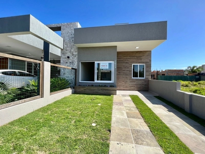 Casa de 2 dormitórios bem localizada: 1ª foto da galeria de imagens do imóvel