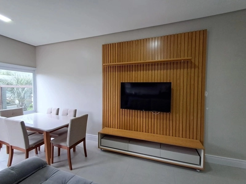 Casa de 2 dormitórios bem localizada: 24ª foto da galeria de imagens do imóvel