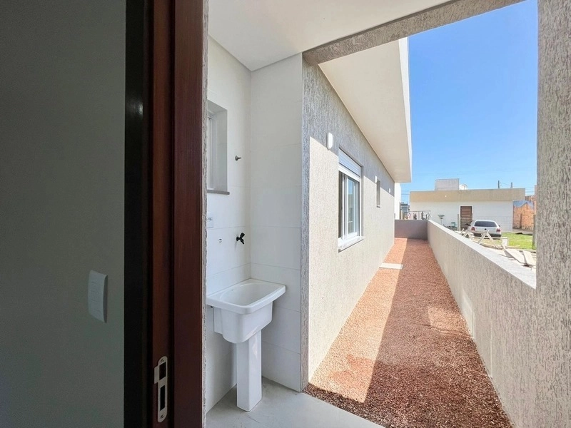 Casa de 2 dormitórios bem localizada: 3ª foto da galeria de imagens do imóvel