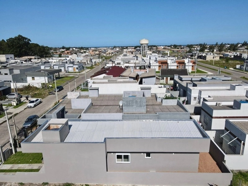Casa de 2 dormitórios bem localizada: 6ª foto da galeria de imagens do imóvel