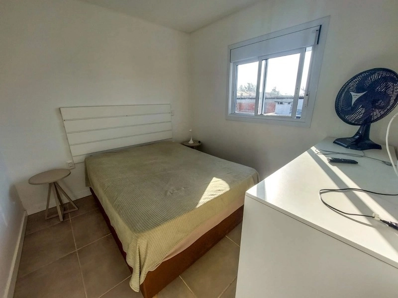 CASA ENCANTADORA COM PISCINA!: 17ª foto da galeria de imagens do imóvel