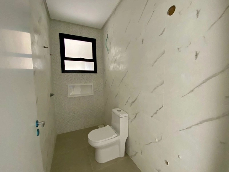 Casa de alto padrão com 3 dormitórios: 10ª foto da galeria de imagens do imóvel