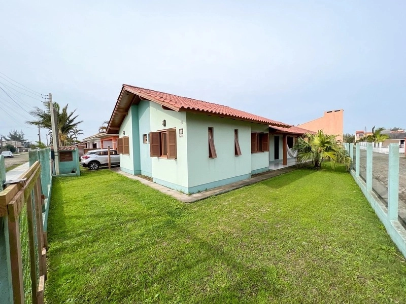 Casa com 4 dormitórios na Jardim Beira Mar: 2ª foto da galeria de imagens do imóvel