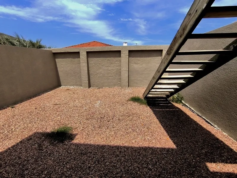 CASA COM TERRAÇO COM VISTA PARA O MAR!!!!: 5ª foto da galeria de imagens do imóvel