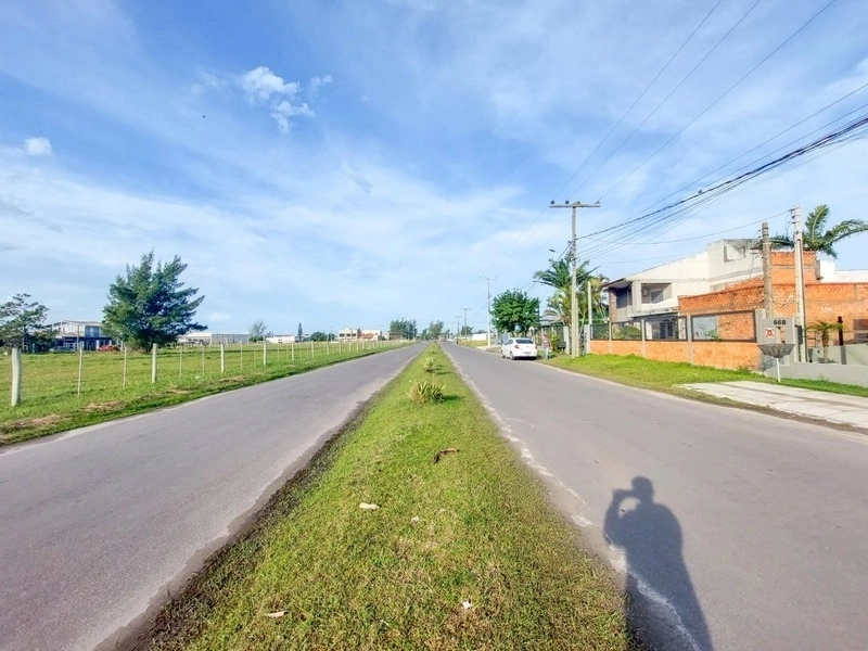 Meio terreno no bairro Guarani: 5ª foto da galeria de imagens do imóvel
