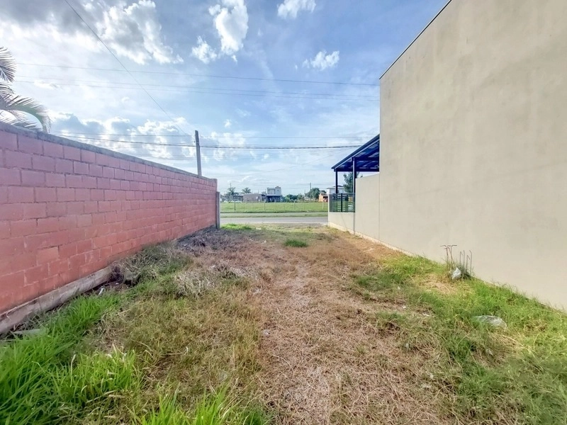 Meio terreno no bairro Guarani: 1ª foto da galeria de imagens do imóvel