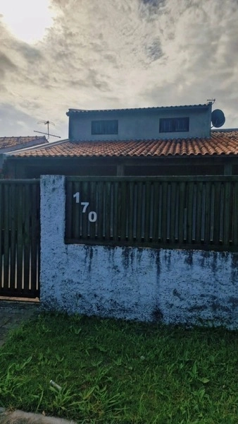 Casa com 3 dormitórios no bairro Guarani: 1ª foto da galeria de imagens do imóvel