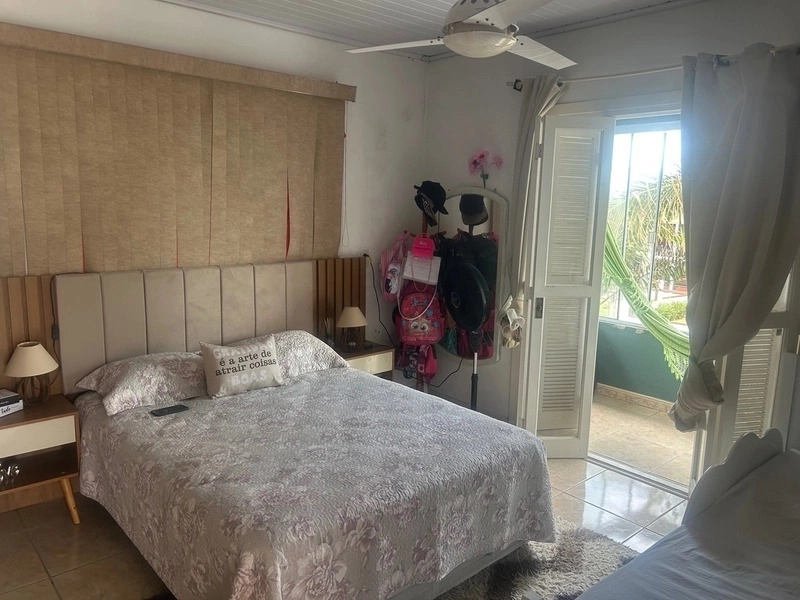 Lindo sobrado 4 dorm - a 150m da beira mar em Capão da Canoa: 6ª foto da galeria de imagens do imóvel