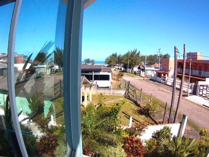 Lindo sobrado 4 dorm - a 150m da beira mar em Capão da Canoa: 25ª foto da galeria de imagens do imóvel