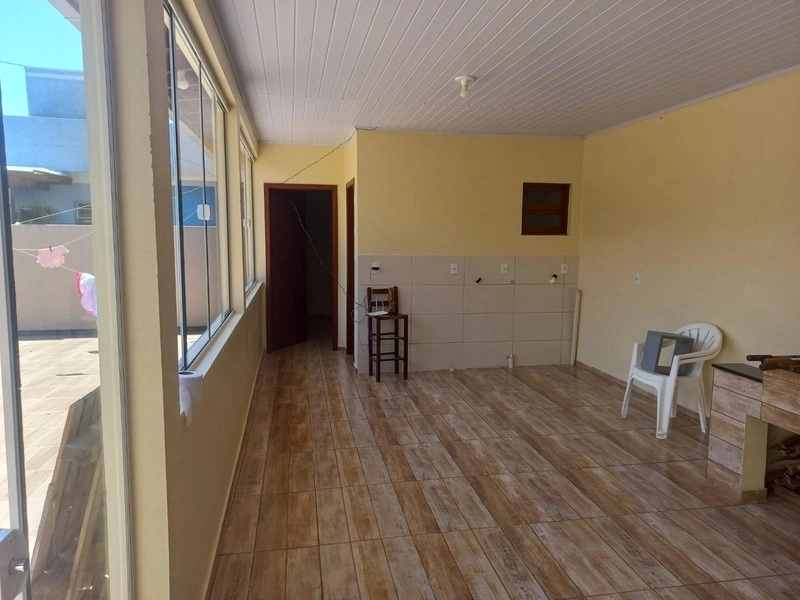 Casa com ótima localização com 2 dormitórios no bairro Guarani: 2ª foto da galeria de imagens do imóvel