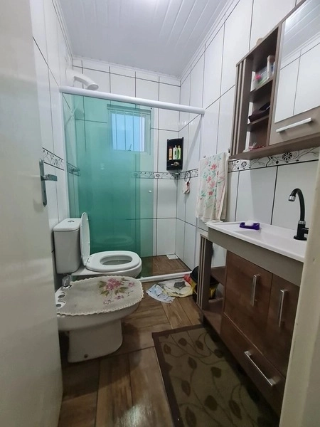 Casa com 3 dormitórios, piscina e anexo nos fundos perto da praia: 11ª foto da galeria de imagens do imóvel