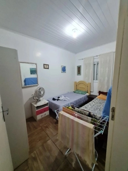 Casa com 3 dormitórios, piscina e anexo nos fundos perto da praia: 12ª foto da galeria de imagens do imóvel