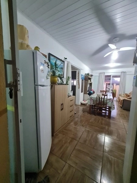 Casa com 3 dormitórios, piscina e anexo nos fundos perto da praia: 14ª foto da galeria de imagens do imóvel