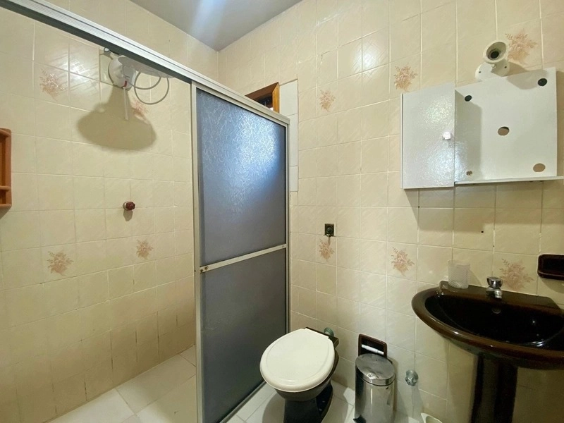 Casa com 3 dormitórios a 2 quadras do mar: 7ª foto da galeria de imagens do imóvel