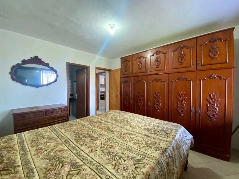 Casa com 3 dormitórios a 2 quadras do mar: 8ª foto da galeria de imagens do imóvel