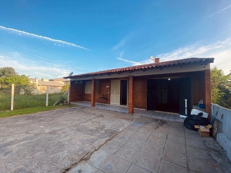 Casa com 3 dormitórios a 2 quadras do mar: 17ª foto da galeria de imagens do imóvel