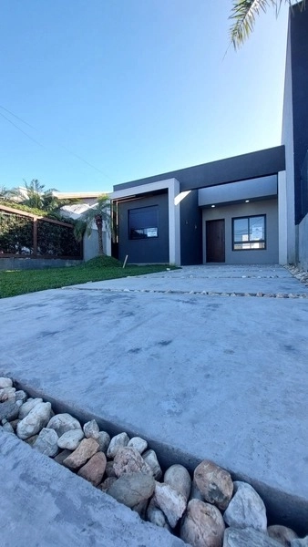 Linda Casa 2 Dormitórios na Avenida!: 4ª foto da galeria de imagens do imóvel