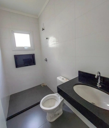Excelente casa geminada - Muito bem localizada!: 6ª foto da galeria de imagens do imóvel