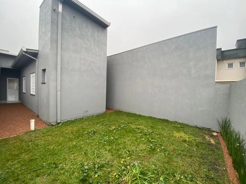 Casa Geminada - Proximo à Avenida: 8ª foto da galeria de imagens do imóvel