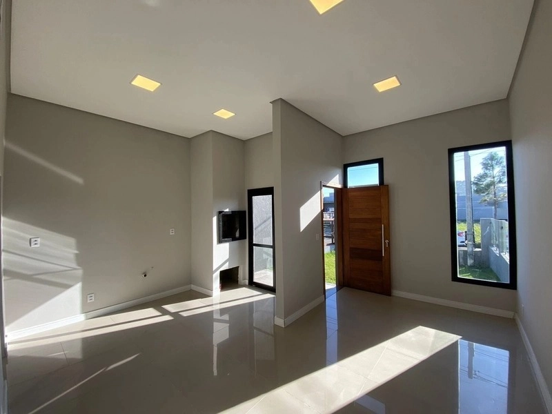 Casa Geminada - Proximo à Avenida: 2ª foto da galeria de imagens do imóvel