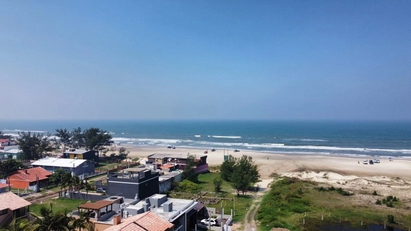 TERRENO ESQUINA 1 QUADRA DO MAR NA MELHOR LOCALIZAÇÃO DO BAIRRO: 5ª foto da galeria de imagens do imóvel